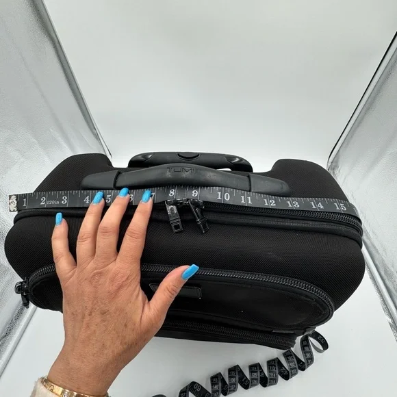 Tumi Alpha 26124DH Rolling Carry On Luggage , Laptop Briefcase Ballistic - Picture 11 of 12